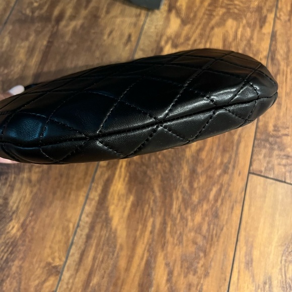 Black Quilted Women's Bag - Picture 3 of 4